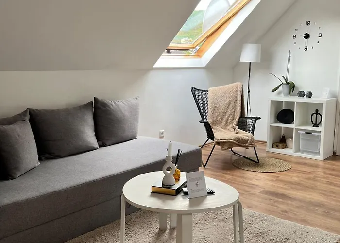 Exquisites Loft Mit Schloss Blick Fuer 5 Personen